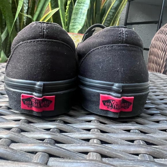 Vans black shoes - Picture 7 of 10